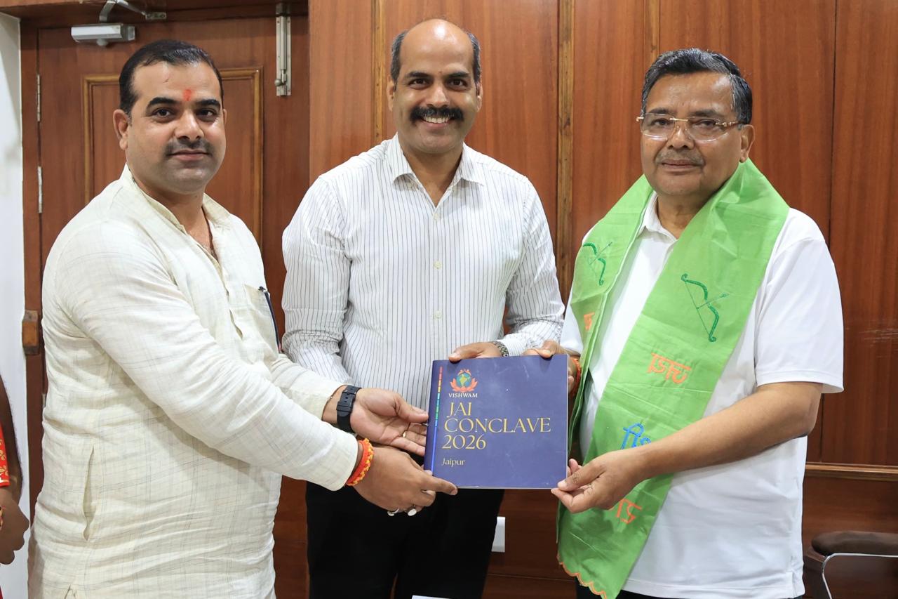 Hon'ble Shri Jaiveer Singh Ji, Minister for Tourism & Culture, Government of Uttar Pradesh